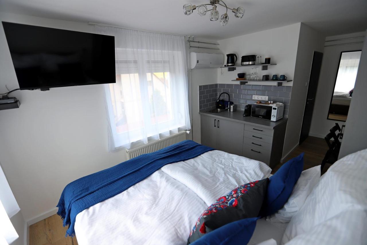 Natali Apartmanhaz Эгер Экстерьер фото